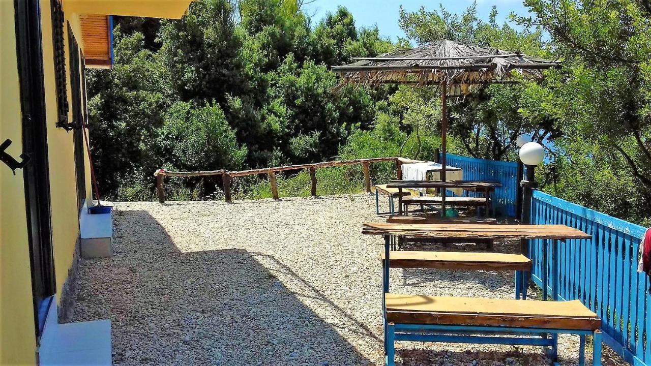 Ramo'S Hilltop Retreat With Kitchenette And Patio - 1St Vlorë Esterno foto